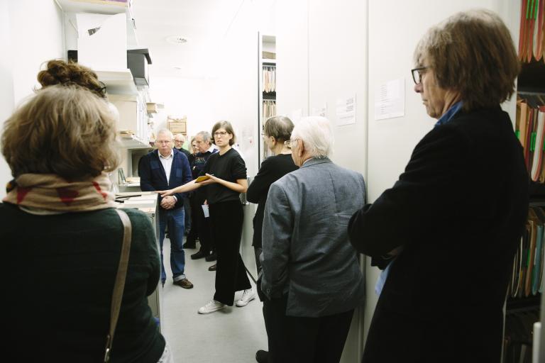 Visite guidée aux archives de Zurich © Cinémathèque suisse / Carine Roth