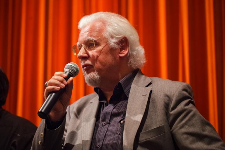 Hervé Dumont à la Cinémathèque suisse en 2012 lors de la présentation de son livre "Jeanne d'Arc: de l'histoire à l'écran".