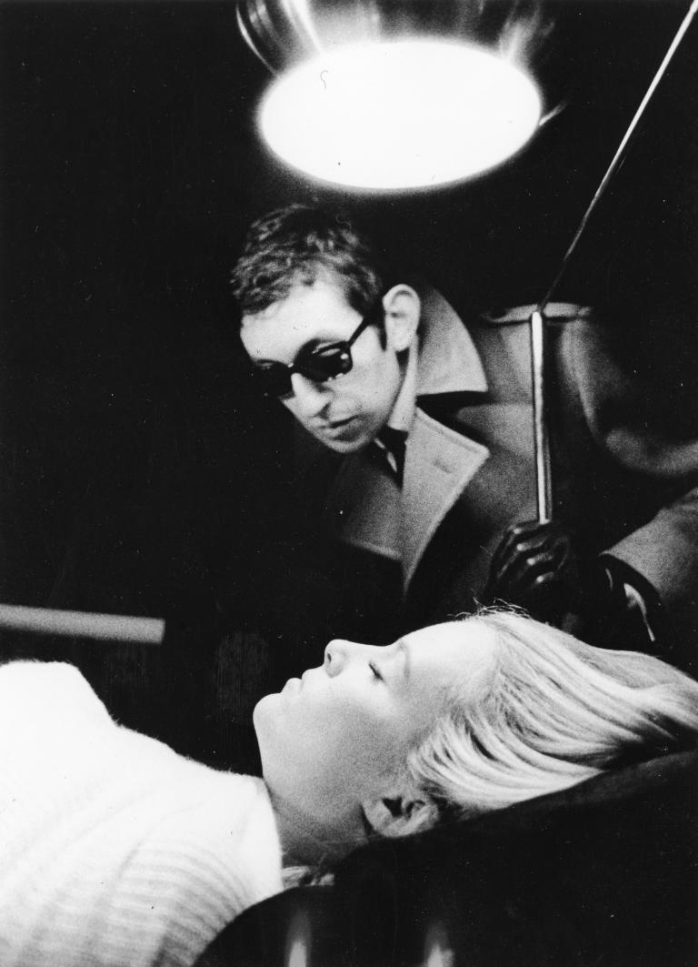 Serge Gainsbourg und Marie-France Boyer im L'inconnu de Shandigor (1967)